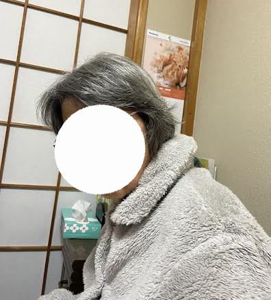 松葉茶を続けている85歳母の髪色の状態