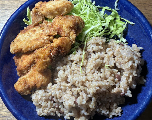 リュウジのバズレシピを参考にジューシーに揚げた鶏むね肉の唐揚げ